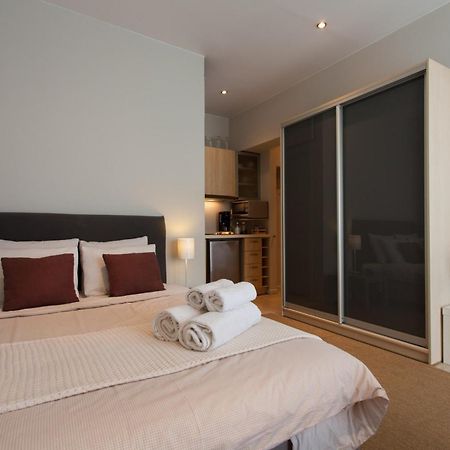 Homz Studios Neapolis Атина Екстериор снимка