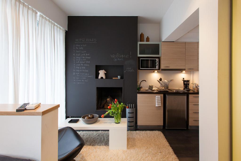 Homz Studios Neapolis Атина Екстериор снимка