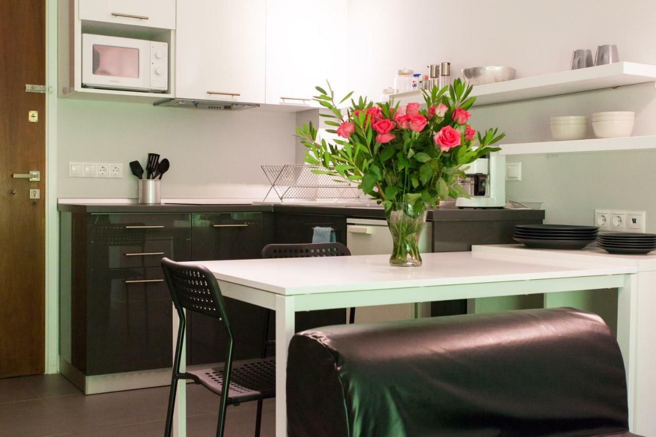 Homz Studios Neapolis Атина Екстериор снимка