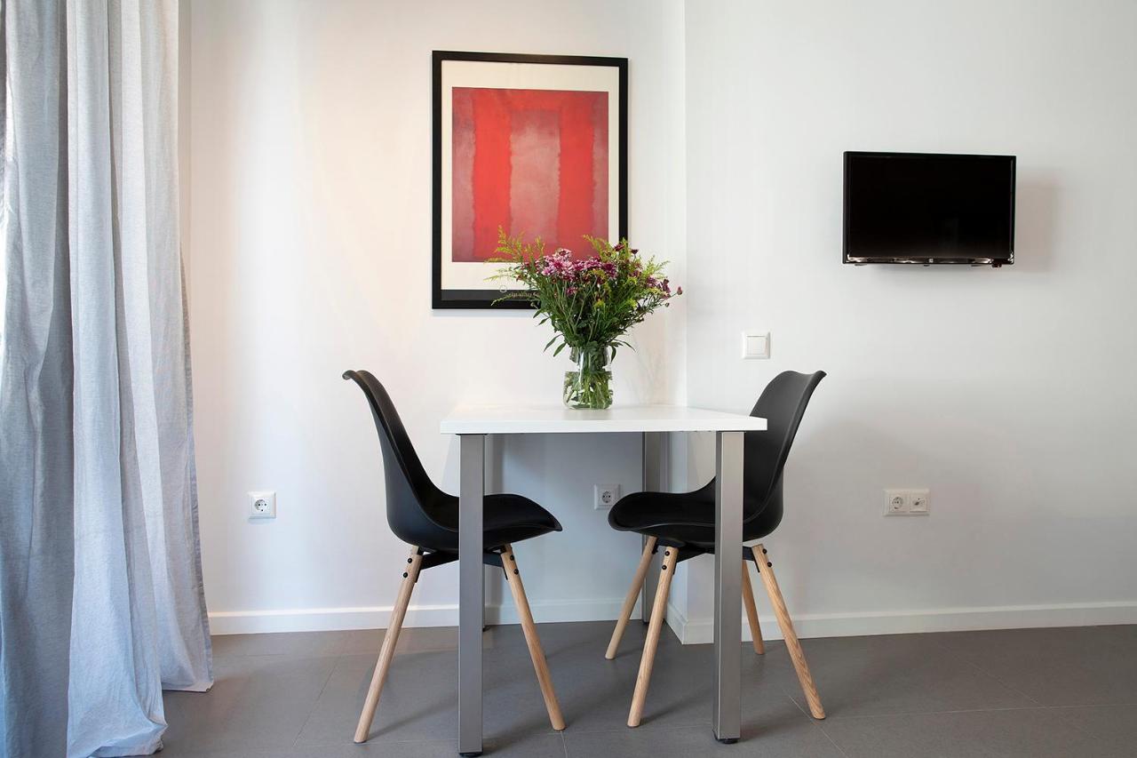 Homz Studios Neapolis Атина Екстериор снимка
